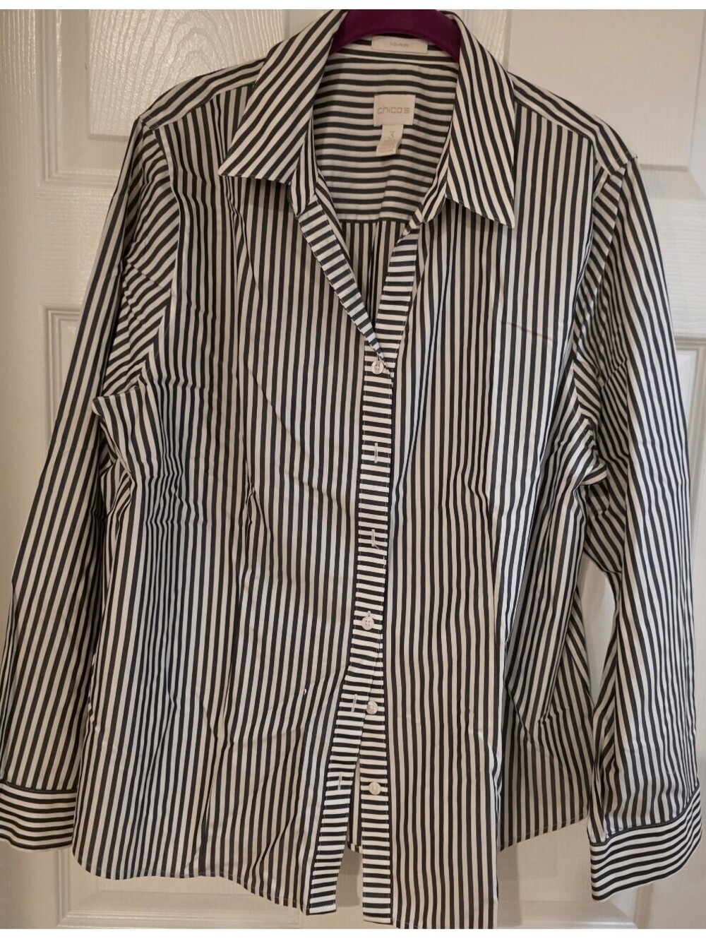 Chico's Women's Black and White Long Sleeve Button-Up Shirt Size 3